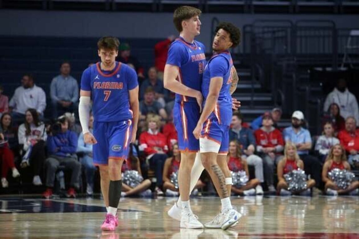 No. 7 Florida rides wave of success into game at Texas