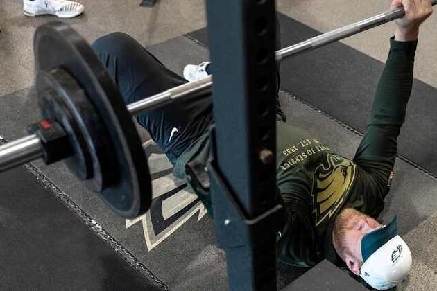 Eagles activate Charley Hughlett from Injured Reserve