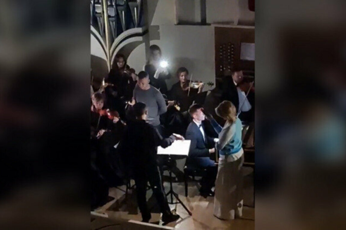Russian orchestra play on in blackout caused by Ukrainian attack