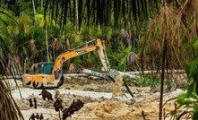  Escavadeira hidráulica em garimpo ilegal na Amazônia/Divulgação