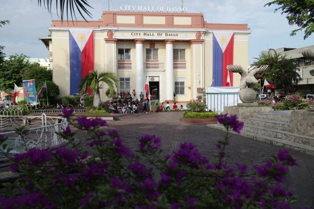 CHO cites Davao City brgys for anti-polio vaccination feat&#039;