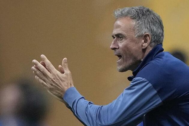 Luis Enrique&#39;s PSG chasing first club world cup triumph