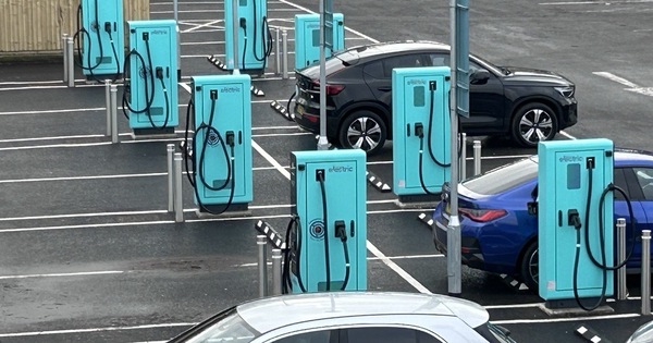 The EV charging network is starting to motor, but is more support needed? - Vimarsana News