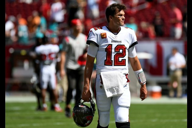Tom Brady takes aim at 600th TD pass as Bucs face Bears
