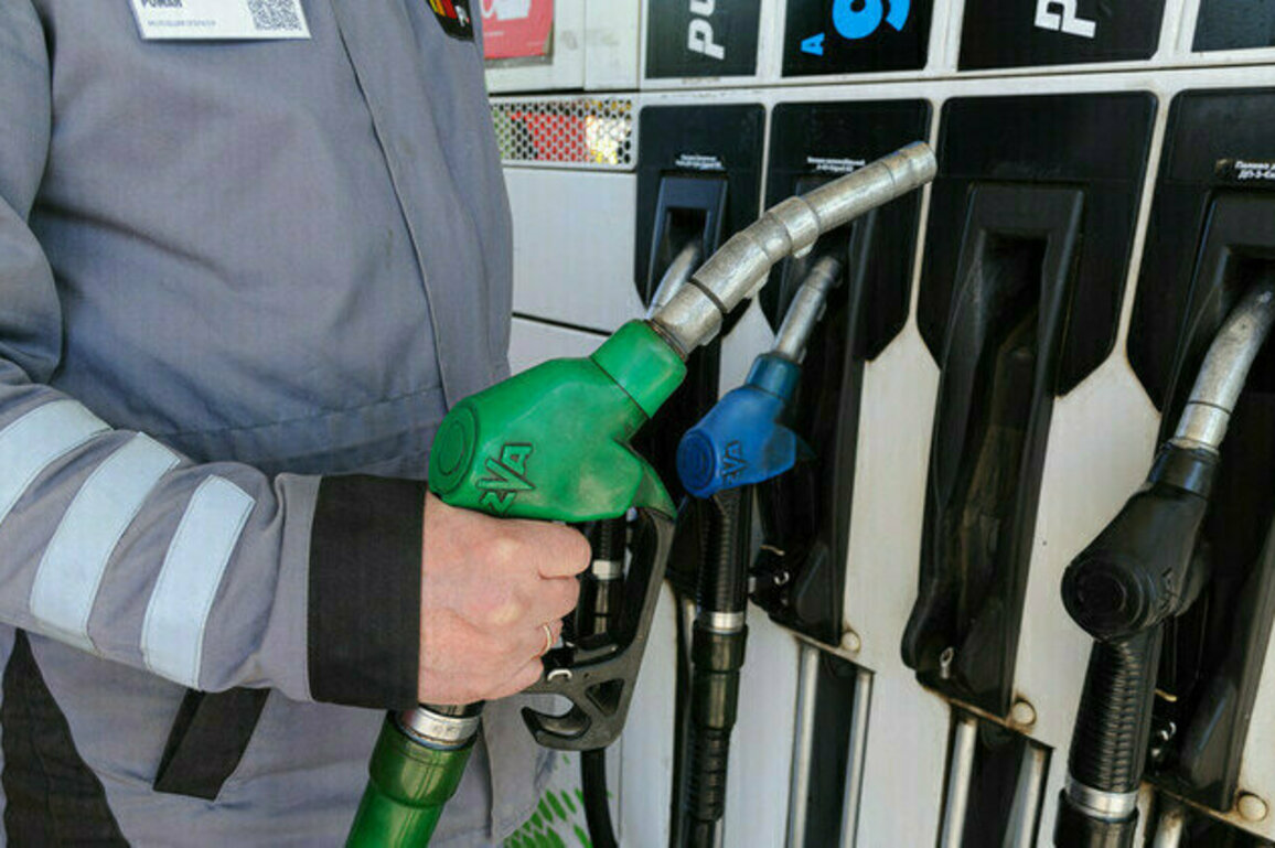 Ukraine to add alcohol to gasoline  media