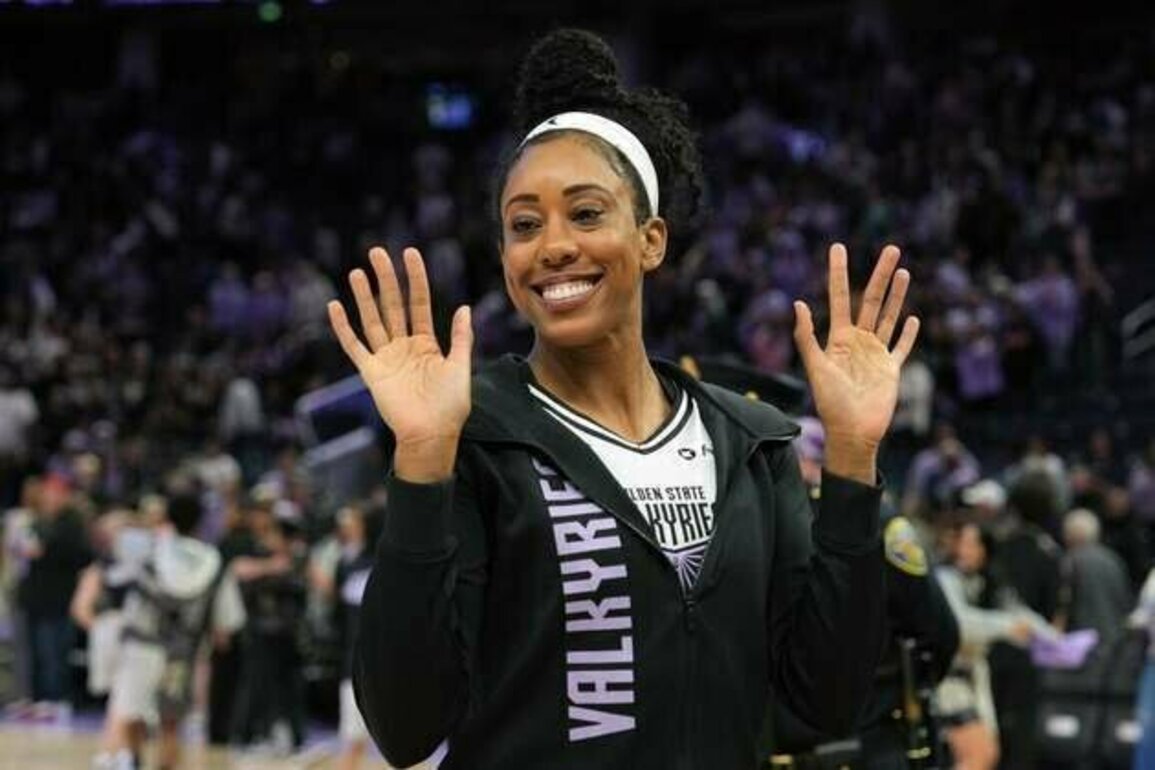 Valkyries F Monique Billings (ankle) out at least 3 weeks