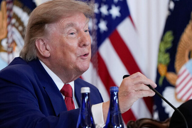 Trump shares Hillary Clinton's op-ed backing his Gaza peace plan