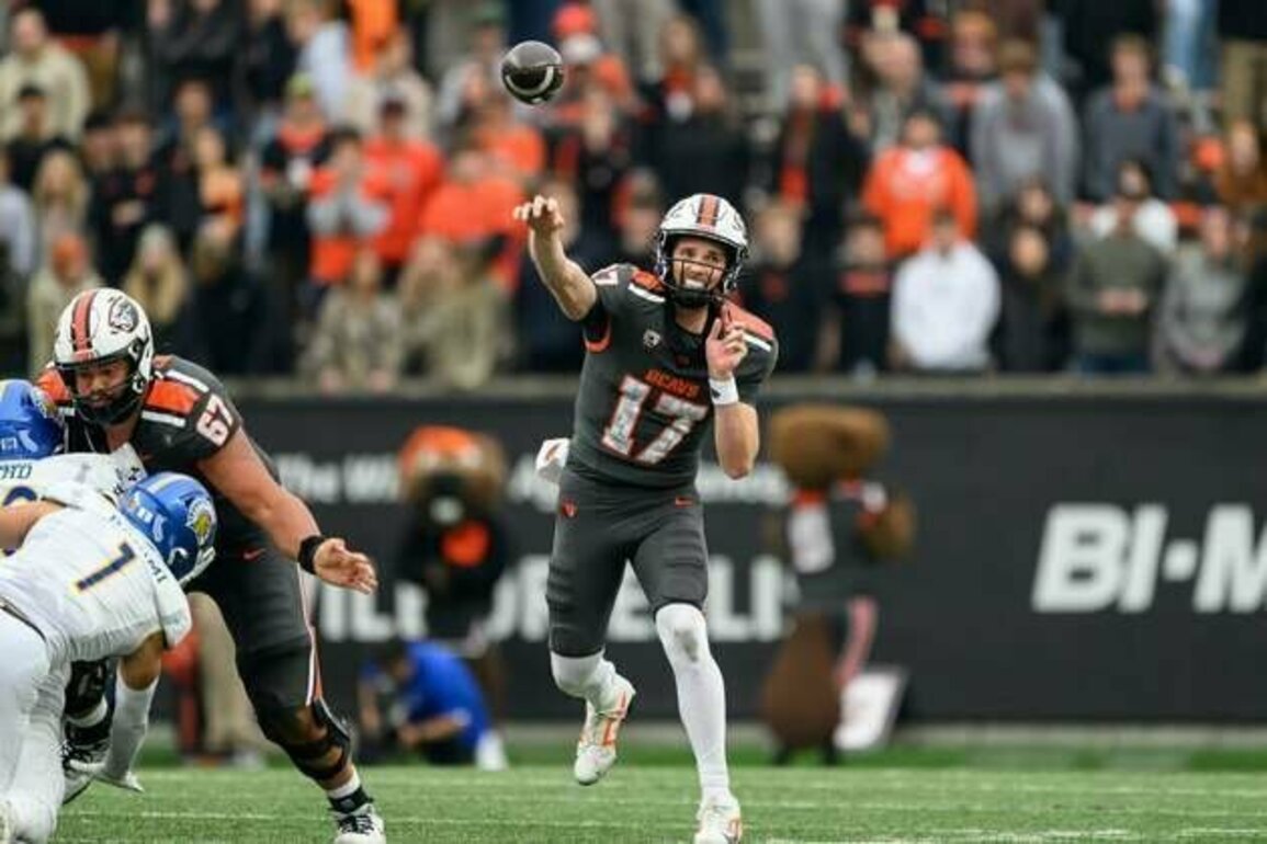 Stanford tabs Ben Gulbranson as QB1