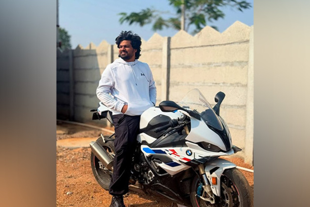 Complaint filed against YouTuber Bayya Sunny Yadav for allegedly promoting online betting apps