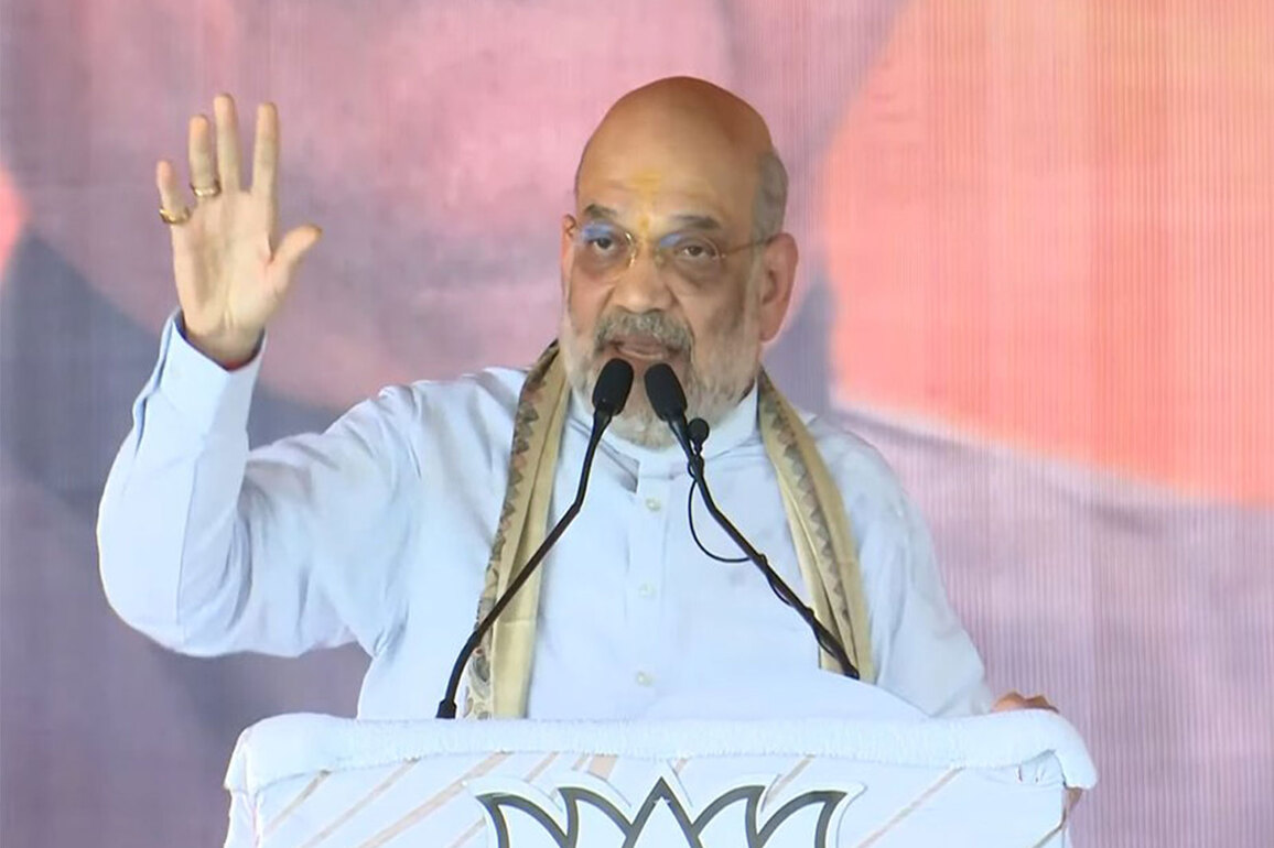 "We will remove every infiltrator from the country": Amit Shah accuses Congress of sheltering "infiltrators"