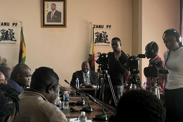 Zimbabwe Journalists Aim to Avoid Violence in This Year&#039;s Elections