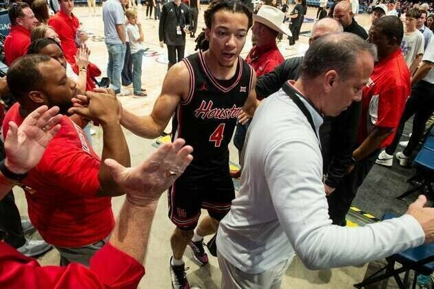 No. 2 Houston pummels Rider in 46-point win