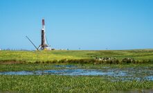 Vic govt greenlights Beach drilling from shore