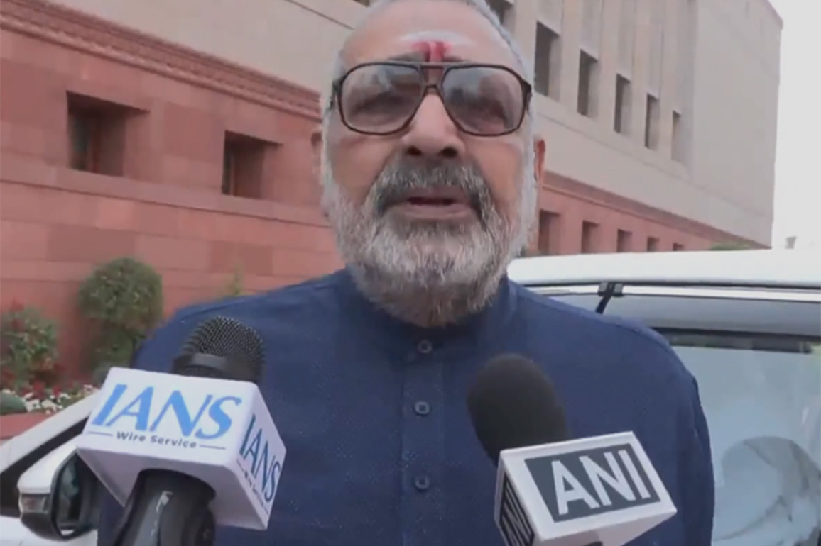 'Habit to spread confusion in the nation': Giriraj Singh slams Rahul Gandhi over LPG claims