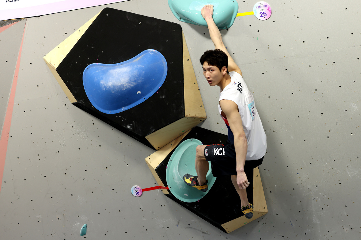 (SP)CHINA-MEISHAN-SPORT CLIMBING-ASIA CHAMPIONSHIP 2026-MEN-BOULDER-FINAL