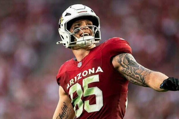 Cardinals Extend Pro Bowl Tight End Trey McBride