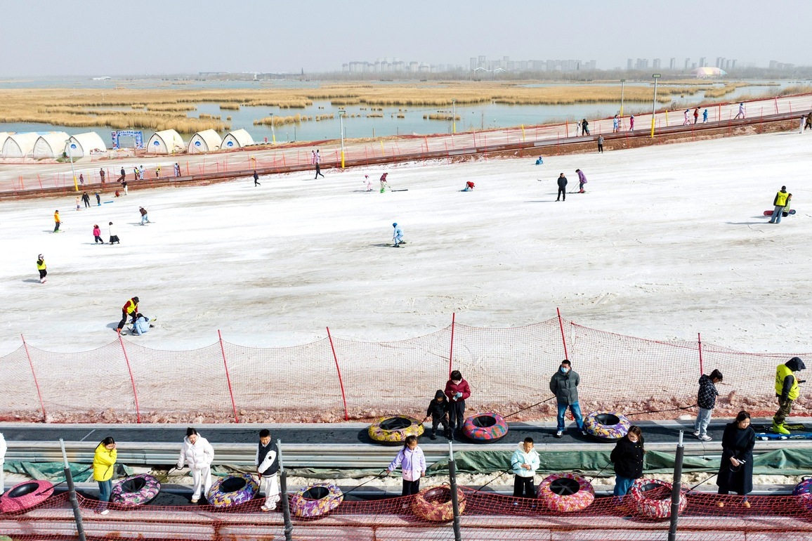 CHINA-SPRING FESTIVAL-ICE AND SNOW ACTIVITIES (CN)