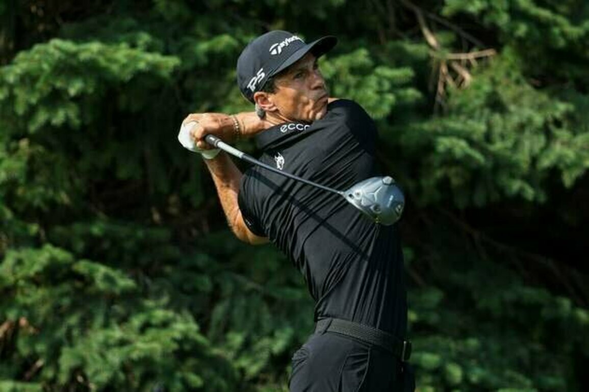 Thorbjorn Olesen moves in front at 3M Open