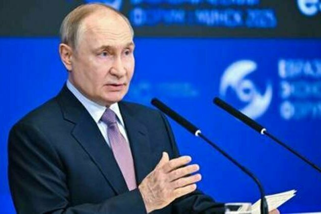 Putin explains what will happen if West 'robs' Russia's reserves