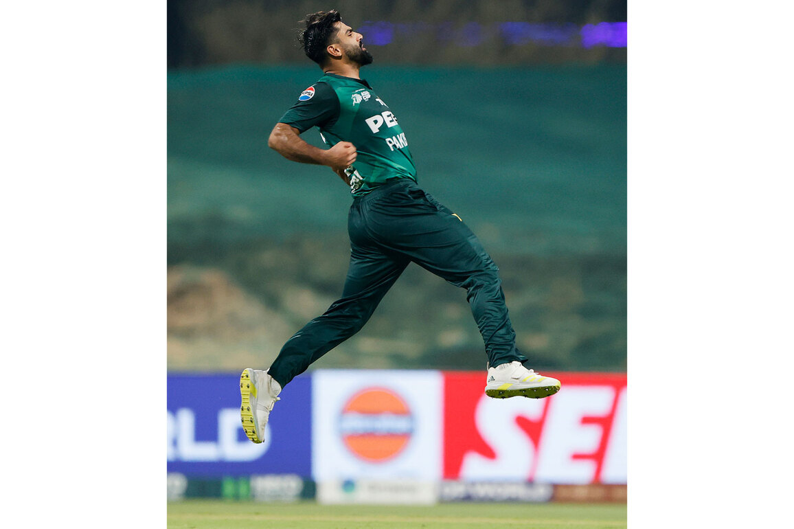 Pakistan all-rounder Hussain Talat hospitalised after sustaining shoulder injury