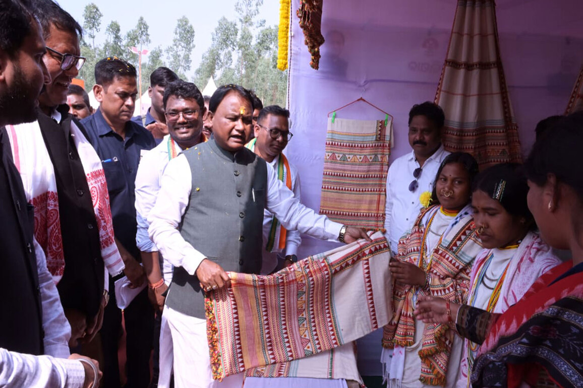 Odisha CM inaugurates Subhadra Shakti Mela in Rayagada district