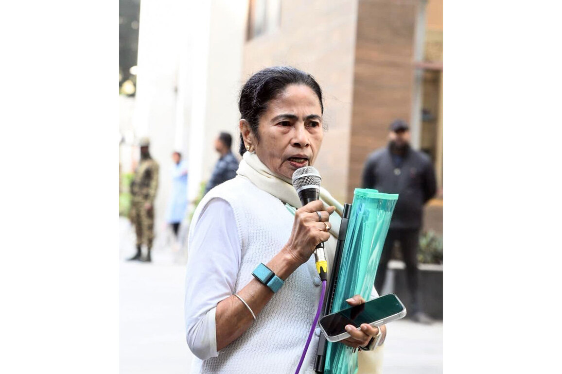 ED accuses Bengal Police, CM Mamata Banerjee of 'obstructing probe' in writ petition filed in Calcutta High Court