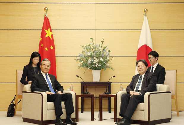 JAPAN-TOKYO-CHINA-WANG YI-CHIEF CABINET SECRETARY-MEETING