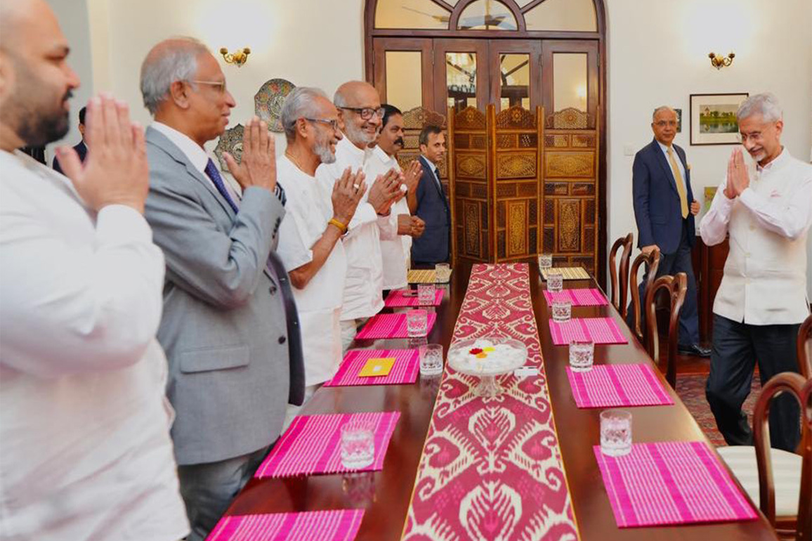 EAM Jaishankar holds talks with SL Tamil leaders on Cyclone Ditwah's proposed relief package by India