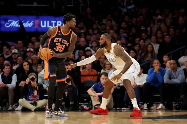 NBA roundup: LeBron James' triple-double sinks Knicks in OT