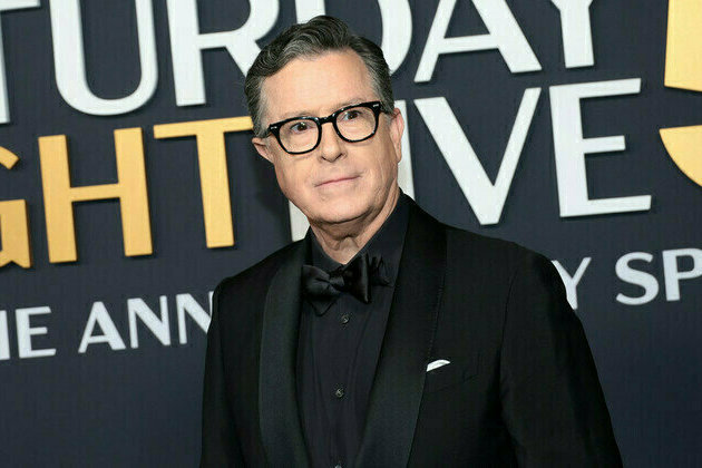 Writers guild seeks probe after CBS axes Colbert show