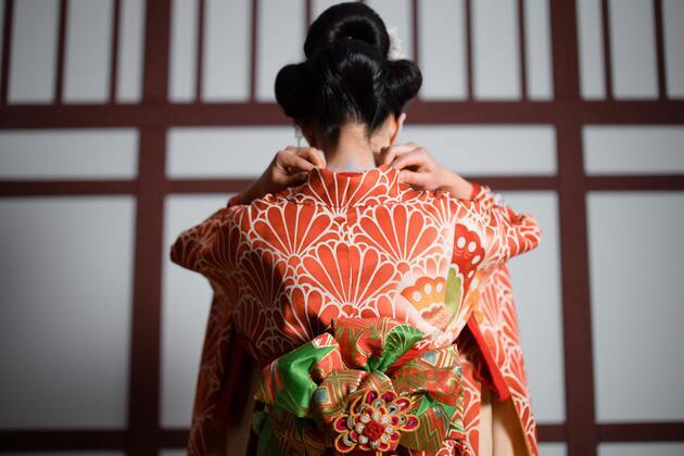 Old kimonos reborn as modern, eco-friendly designs