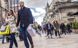 Shoppers in Glasgow | Credit: iStock
