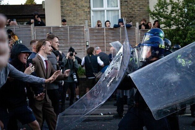 Violent clashes erupt at protest over UK students murder 