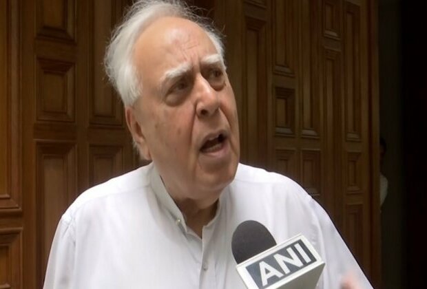 "Can Election Commission seek proof from PM?" Kapil Sibal after notice to Congress