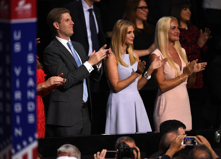  onald rumps son ric and his wife anessa  and daughter vanka  clap on the second day of the epublican ational onvention on uly 19 2016 at uicken oans rena in leveland hio    imothy  