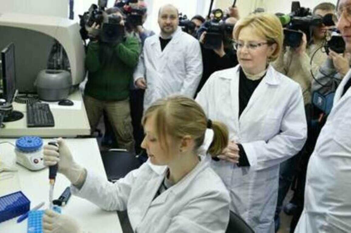 Russian cancer vaccine 'ready for use' - health official