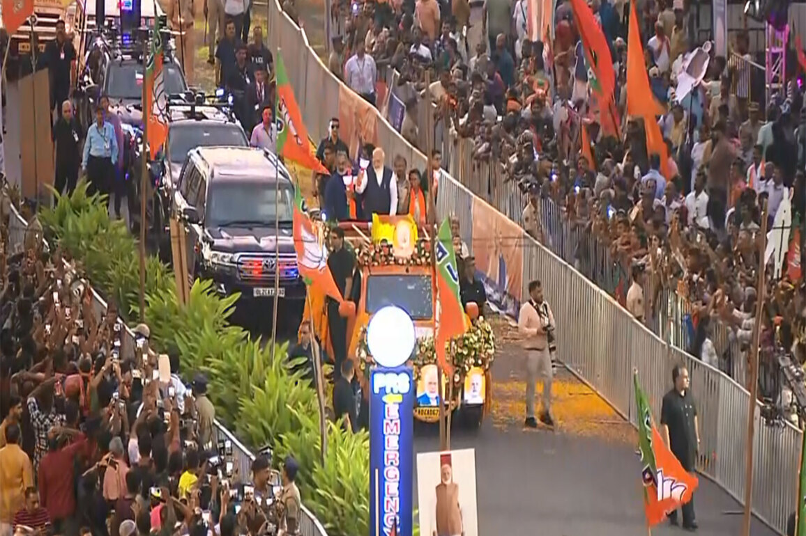 PM Modi holds massive roadshow in Thiruvananthapuram ahead of Keralam polls