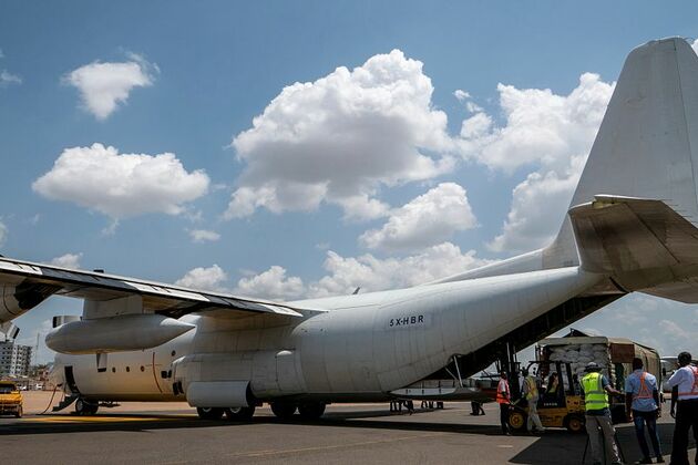 South Sudan Food Programme airdrops food, warns of famine
