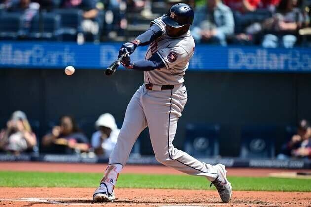 Yordan Alvarez homers in first, Astros shut out Guardians