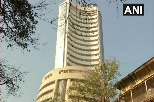 Equity indices flat but IT, auto stocks gain