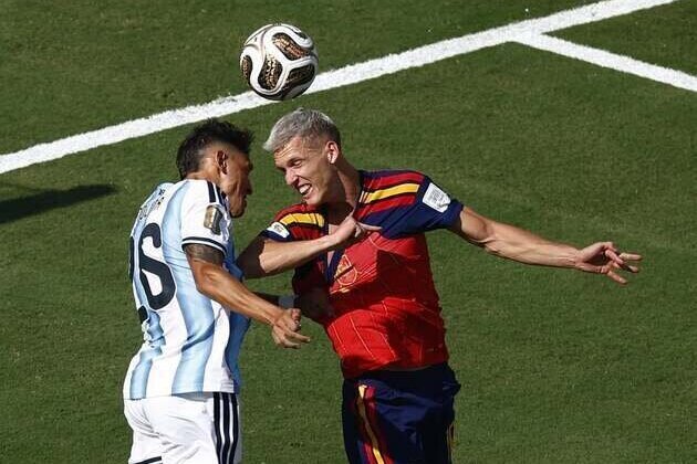Dani Olmo claims Argentina assistant lying about reason for shove