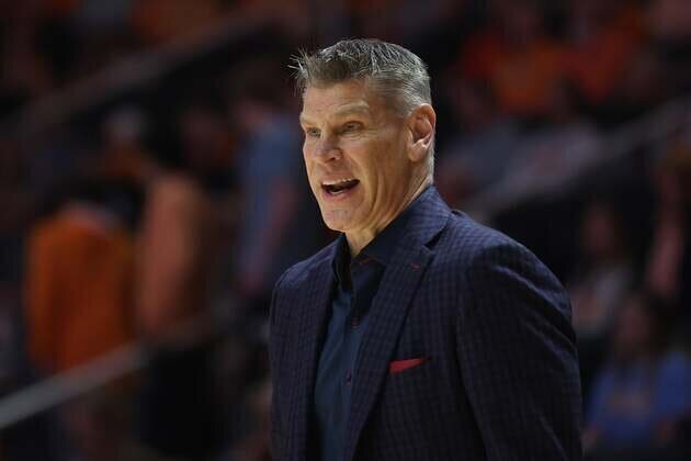 Outside-shooting success propels Oklahoma past Auburn