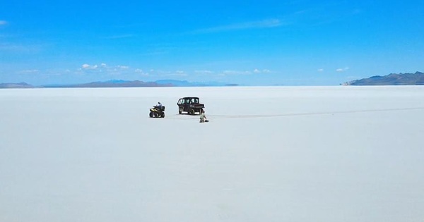 Mining Briefs: Kincora, Magmatic, and more