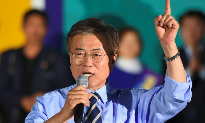 S. Korea's Moon heads to US as North threat grows S. Korea's Moon heads to US as North threat grows