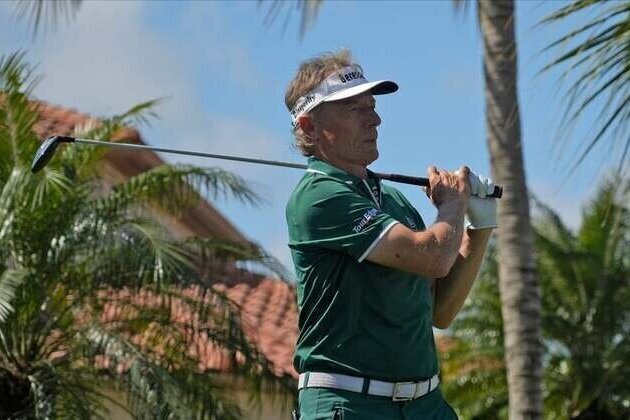 Bernhard Langer, 68, fires 66 to share lead at Senior PGA