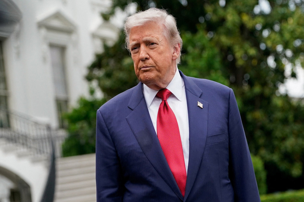 Trump says US "supposedly" expecting Iran's response aimed at ending conflict