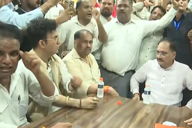 Delhi: BJP leaders held en route to Bangladeshi High Commission to protest attack on Tagore's ancestral home