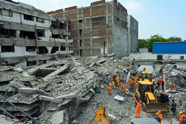 Delhi: 6 killed, 7 injured in Said-ul-Azaib building collapse; FIR under culpable homicide registered