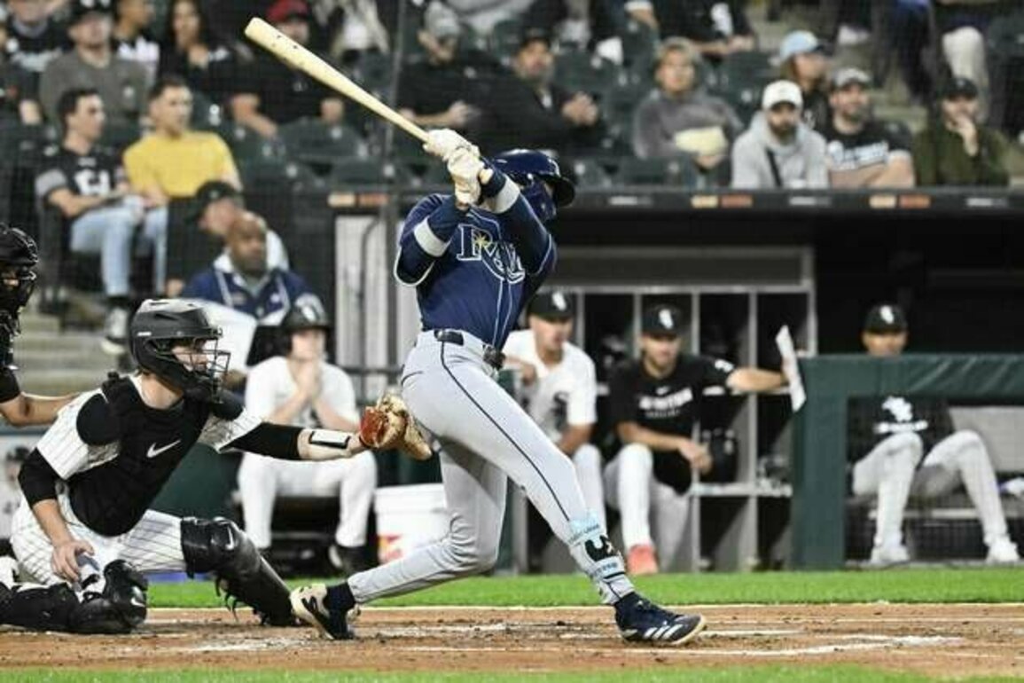 Rays slip past White Sox behind three home runs