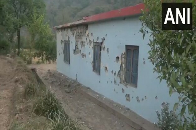 Pakistan Army shells civilian areas in J&K, continues ceasefire violations along LoC and IB